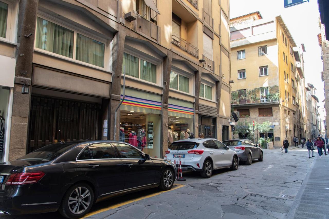 Ponte Vecchio Luxury And Stylish Apartment Florence Ngoại thất bức ảnh